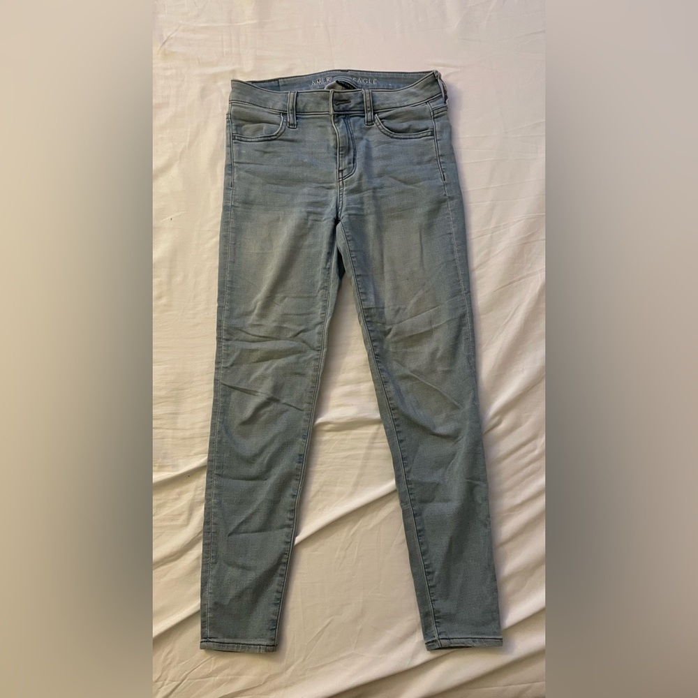 American Eagle Super Stretch Skinny Jeans Size 2 US